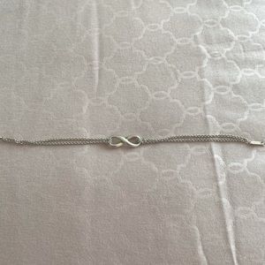 Silver Infinity bracelet. Medium size.